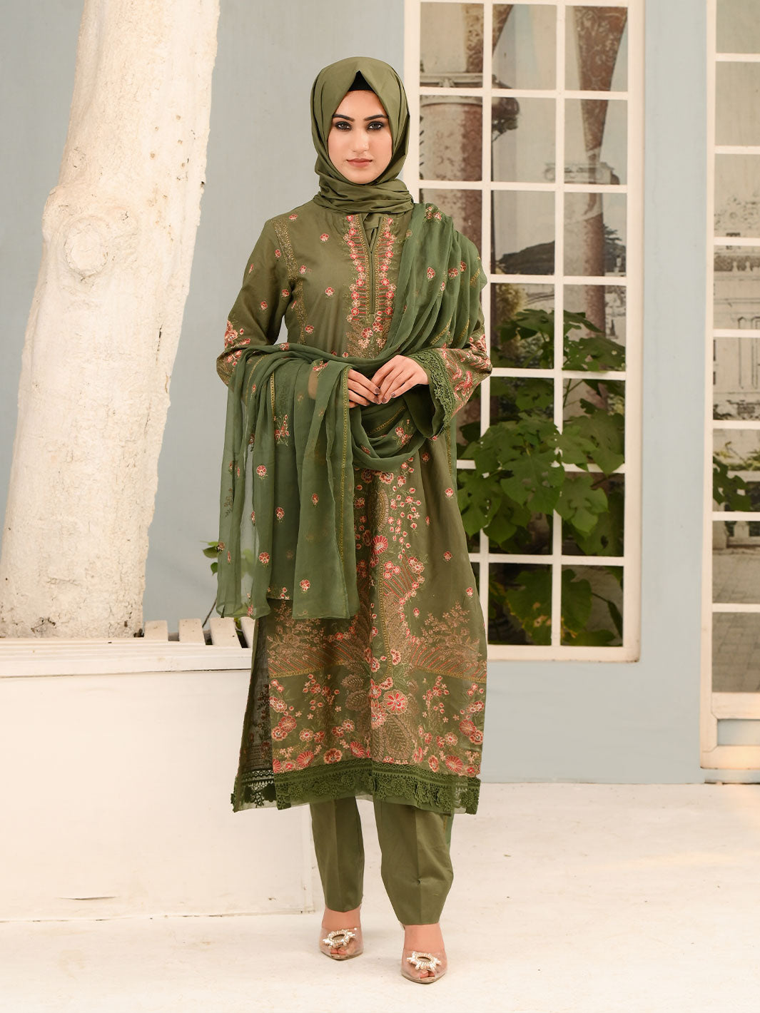 Embroidered Lawn