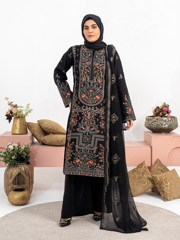 Embroidered Lawn 26