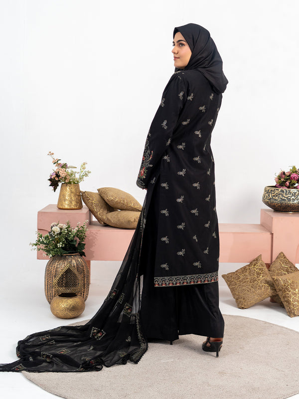 Embroidered Lawn 26
