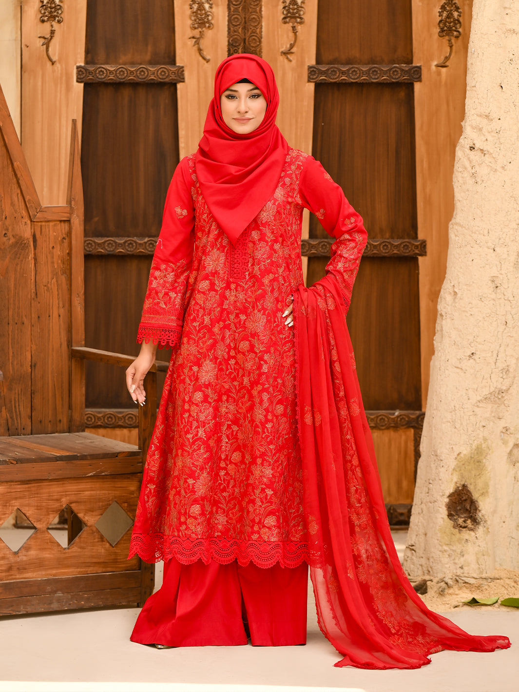 Embroidered Lawn'25